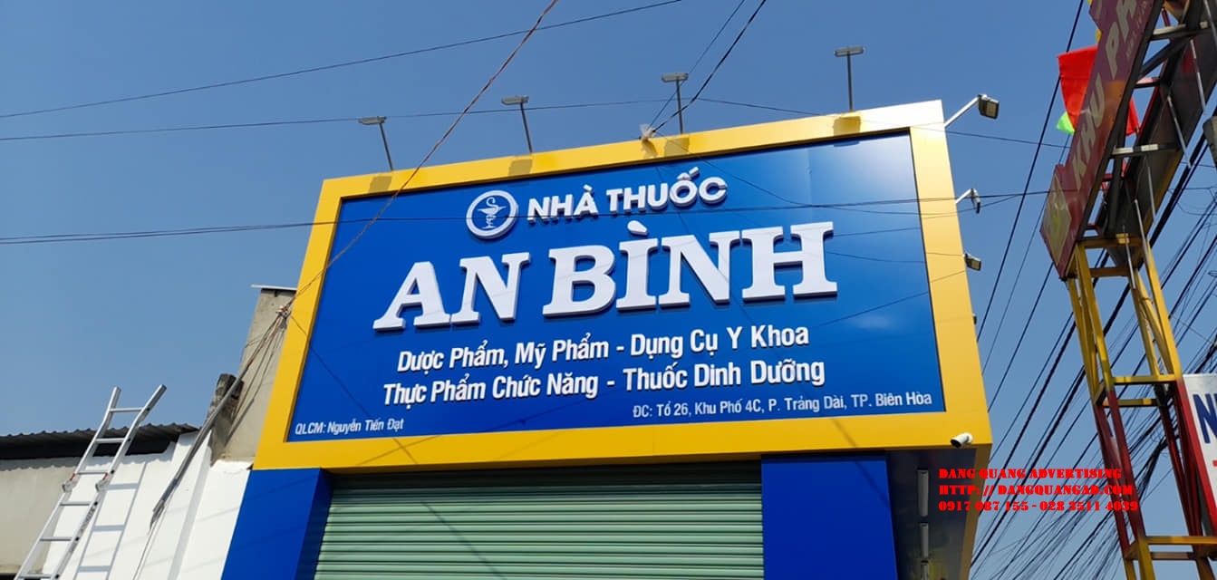 bảng hiệu nhà thuốc An Bình