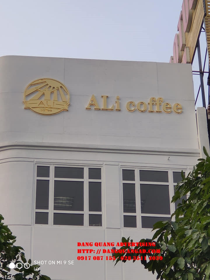 Thi cong logo inox gan led ali coffee Binh Thanh 1 1