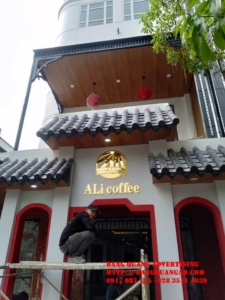 Thi cong logo inox gan led ali coffee Binh Thanh 3 3